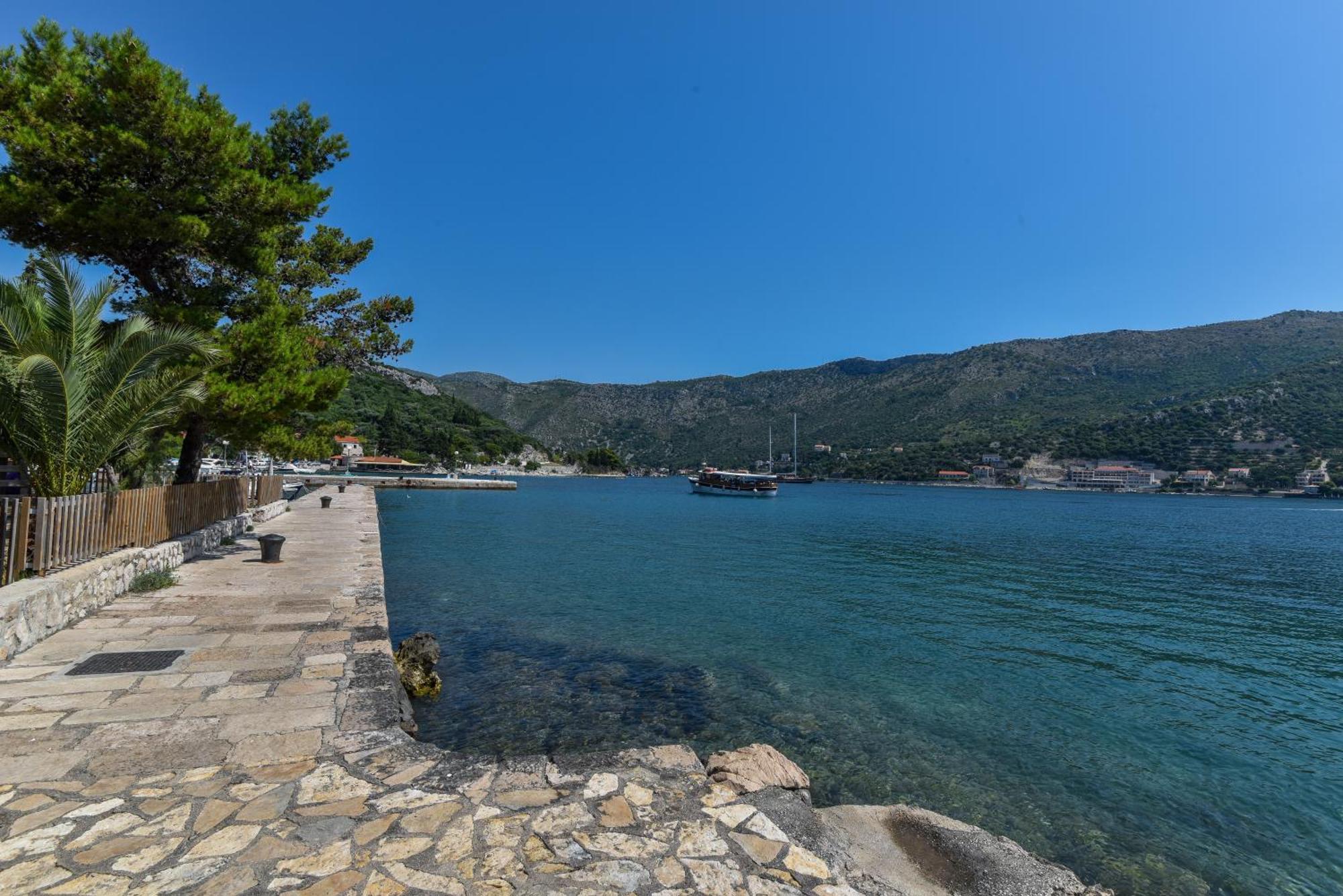Vizmeg Villa